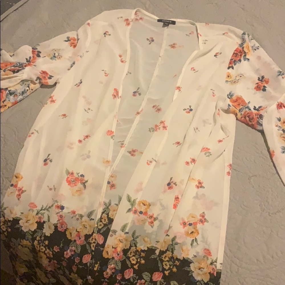 Torrid kimono